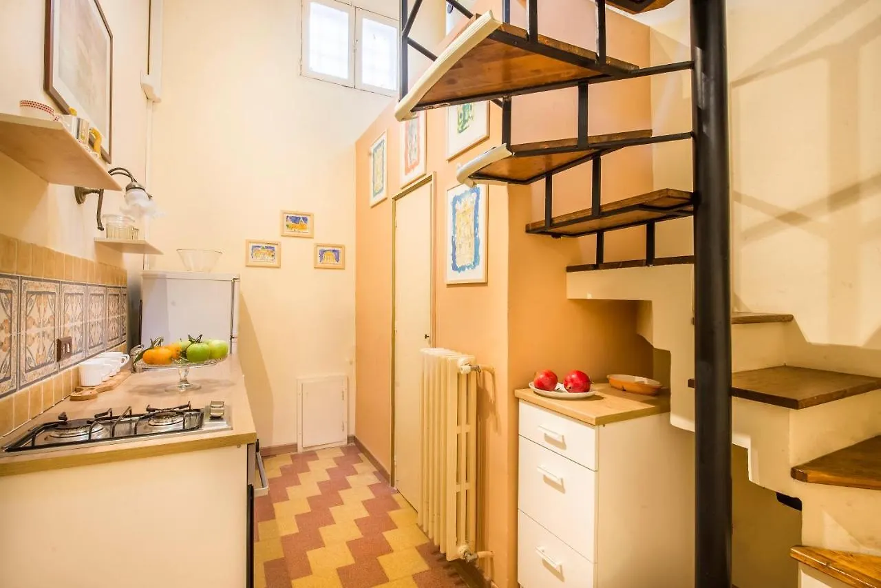 Villa Casa d’arte Ugdulena con piscina e terrazza Palermo 0*,  Italia