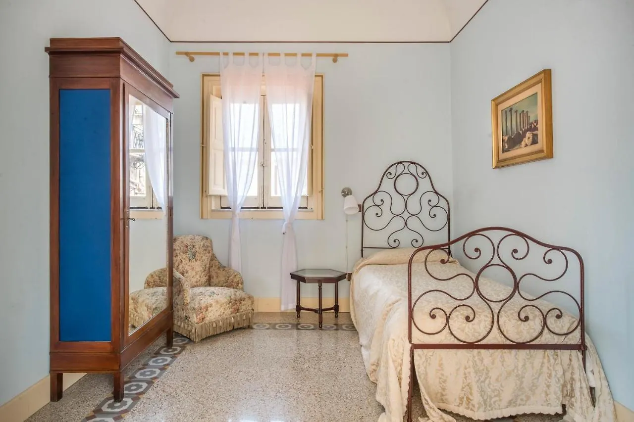 Casa vacanze Villa Casa d’arte Ugdulena con piscina e terrazza Palermo