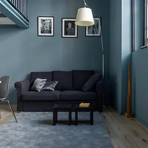 https://monviso-design-loft-rr.italymilanhotels.net